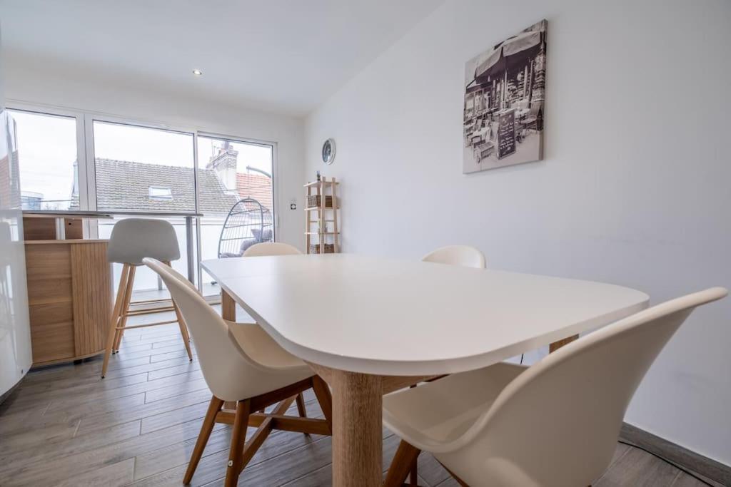 Apartmán Le Trianon - Parking Prive Remeš Exteriér fotografie