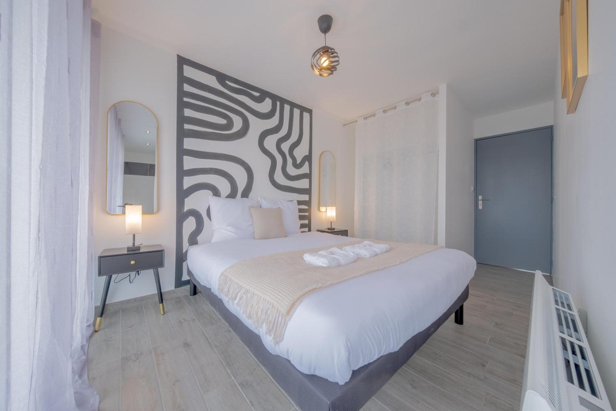 Apartmán Le Trianon - Parking Prive Remeš Exteriér fotografie