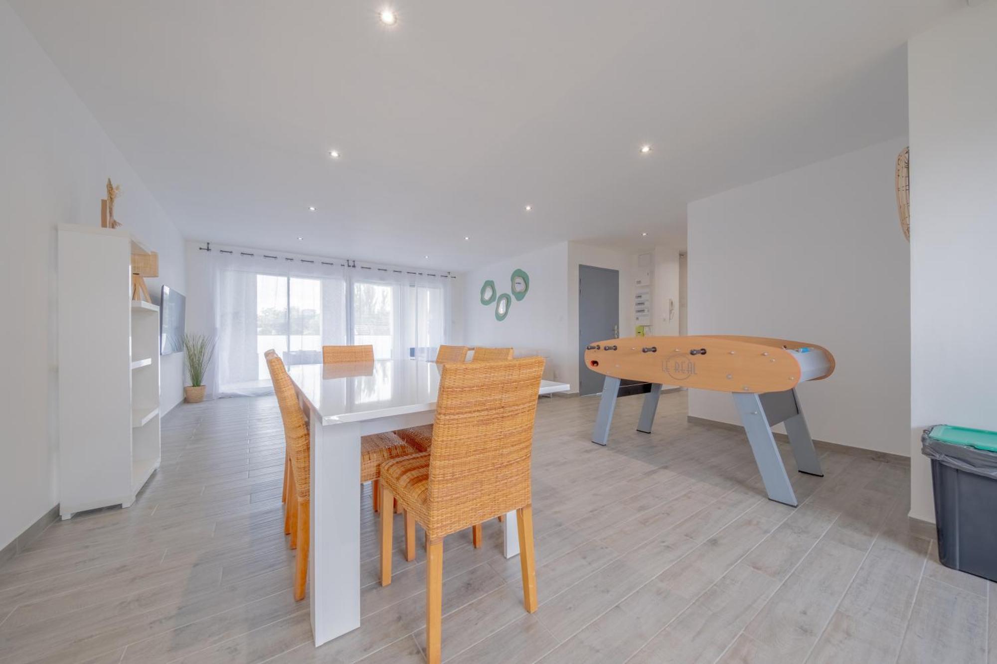 Apartmán Le Trianon - Parking Prive Remeš Exteriér fotografie