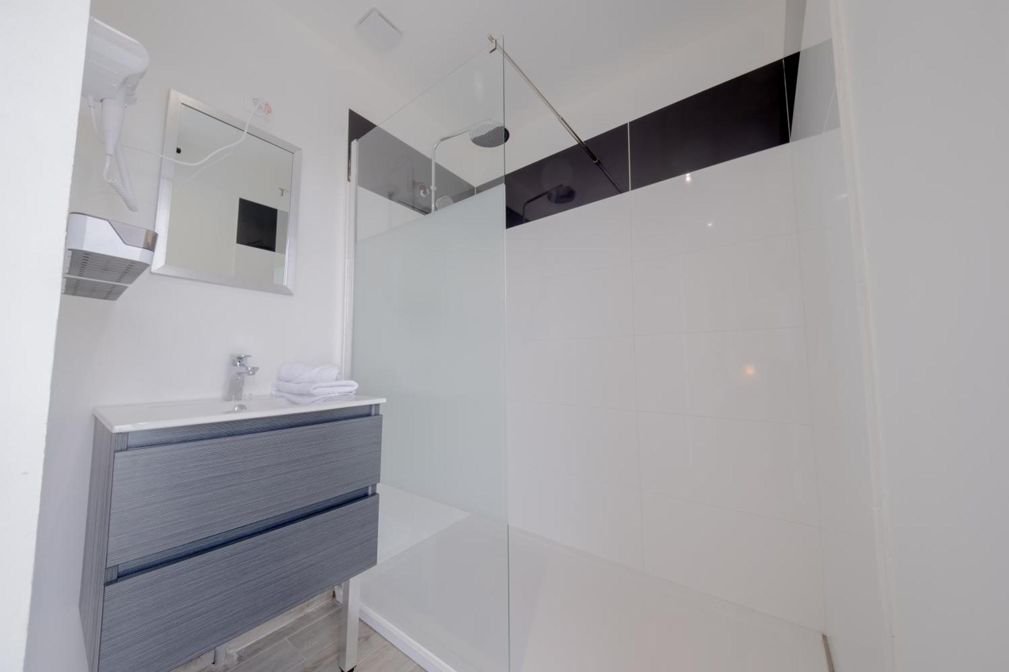 Apartmán Le Trianon - Parking Prive Remeš Exteriér fotografie